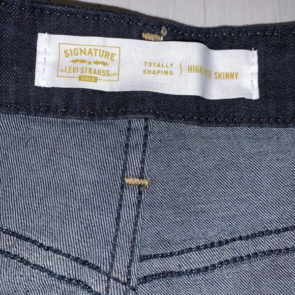 PREMIUM DENIM HP🎉LEVI’S Totally Shaping High Rise Skinny Jeans 14M NWT - Picture 7 of 16